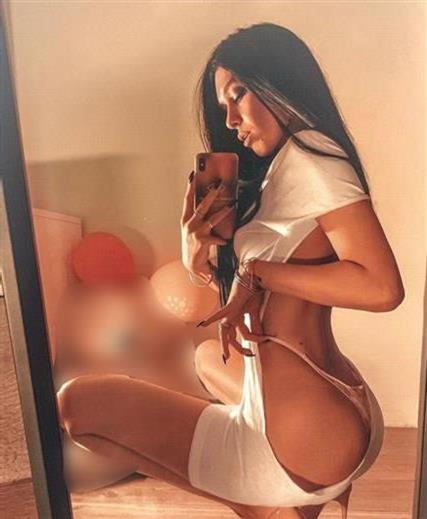 Kizzy 26, Denmark